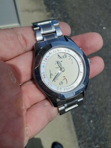 希少 フォッシル FOSSIL BIG TIC ひらがなレインボー 腕時計