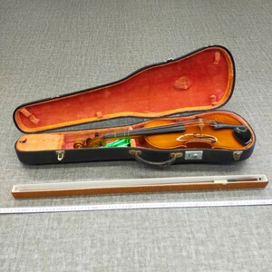 す1467 バイオリン SUZUKI VIOLIN スズキ ヴァイオリン弓 杉藤 SUGITO NAGOYA No.103 1970 4/4 ハードケース付