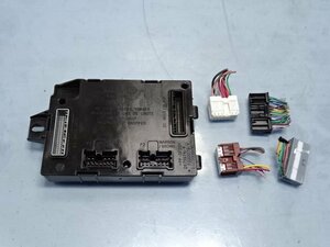 C/BA13#RENAULT TWINGOⅢ DBA-AHH4B ( Renault Twingo 2016y)# body control module 284B11407R (BCM computer UCH