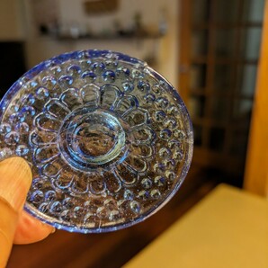 プレスガラス 豆皿6センチ エンボスJAPANの画像2