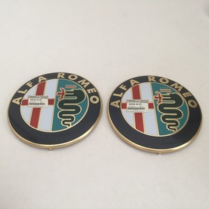 ■ Alfa Romeo Front/Aluminum Emblem 74 мм 2 кусочки золото ■ Gold Logo