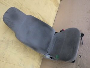 r626-120 * saec Toyota Dyna Dutro driver seat driver`s seat XZU548 2-12