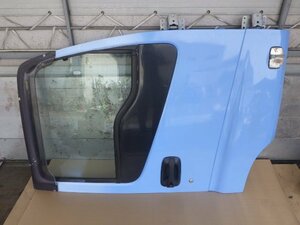 r4410-15 ★ いすゞ ギガ ドア ヒンジ付き 右側 運転席側 1-3