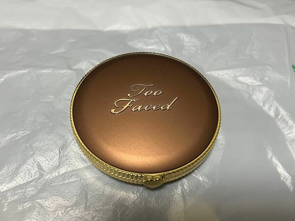 Too Faced ミルクチョコレート