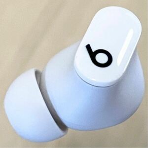 国内正規品★美品★Beats Studio Buds ホワイト左耳のみ／W183