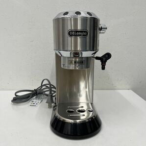 ⑯【欠品有】DeLonghi デロンギ デディカ エスプレッソ・カプチーノメーカー EC680M の画像1