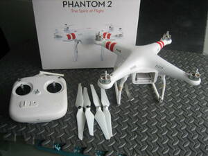 RCドローン　DJI Phantom 2　PV330Z/DJ6　ジャンク品