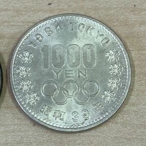 【T0418】1964年 昭和39年 東京オリンピック 五輪 記念硬貨 銀貨 硬貨 コイン 貨幣 額面千円 1000円 銀貨 2枚 コレクション の画像3