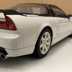 【TK0419】未使用 1円スタート AUTOart Honda NSX-R (NA2) Championship White 1/18 ホンダ ホワイト スポーツカー コレクション 美品の画像6