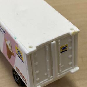 【TS0421（150）】 トミカ ミニストップ 配送車 1/78スケール 経年による変色あり 汚れあり ミニカー ソフトクリーム コレクションの画像6
