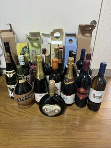 MOET&CHANDON ブリュット　アンペリアル　白　MONTANA シャーレス　北海道ワインおたる ANDRE Brut. などワイン21本まとめ