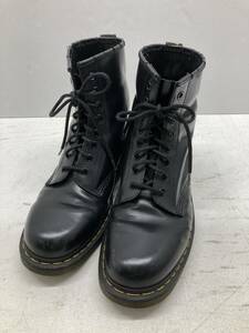 E★Dr.Martens ドクターマーチン/8ホール ブーツ/UK9/目立つダメージあり