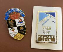  1998 長野オリンピック 記念 限定 ピンバッジ ２個 ★ AMINCO SHARE OUR DREAM & LAGE VISA ピンバッジ コレクション_画像1