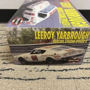 W212-CH3-591【未開封】NASCAR ナスカー Leeroy Yarbrough リーロイ・ヤーブロー マーキュリー サイクロン スポイラーII 1/25スケールの画像3