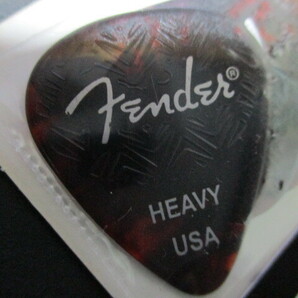 ★FENDER PICKS フェンダー ピック MADE IN THE USA HEAVY（351SHAPE） 6枚 セット 未開封★の画像5