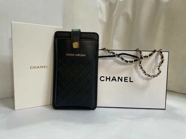 ◆ CHANEL GWP COCO CRUSH VIP ノベルティ 黒 ◆ 携帯ショルダーポーチ シャネル ココクラッシュ 黒