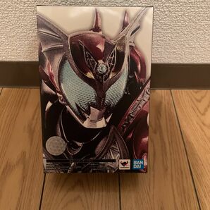 S.H.フィギュアーツ(真骨彫製法) 仮面ライダーダークキバ 新品未開封品 即日発送 仮面ライダーキバ