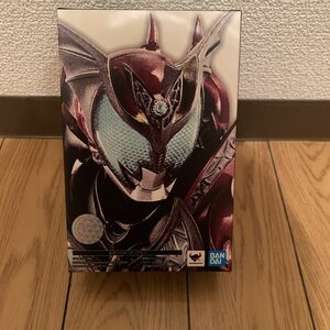 S.H.フィギュアーツ(真骨彫製法) 仮面ライダーダークキバ 新品未開封品 即日発送 仮面ライダーキバ