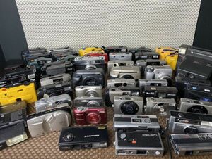 js* camera large amount together approximately 59 point * film camera digital camera compact camera other retro at that time thing approximately 12kg present condition goods *