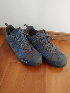 モンベル　ラップランドストライダー　メンズ27.5　トレッキングシューズ　スニーカー　GORE-TEX　ハイキング　アウトドア