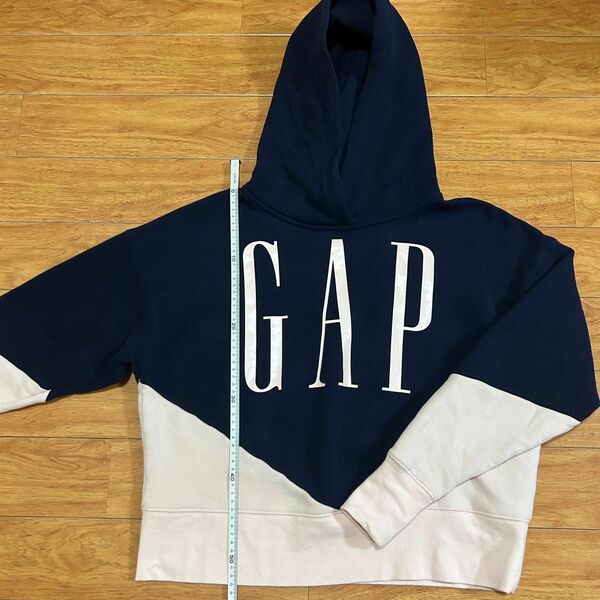 GAP パーカー　ピンク　紺　バイカラー　ロゴパーカー