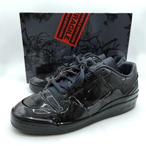 FORUM LOW "BLACK" IE4203 （サプライヤーカラー/サプライヤーカラー/カーボン）