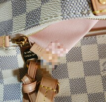 LOUIS VUITTON ルイヴィトンアズール イエナ ダミエ ホワイト　付属品とお箱付き_画像10