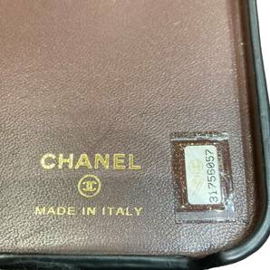 1円 CHANEL シャネル マトラッセ キャビアスキン ブラック ゴールド金具 ココマーク チェーン iPhoneケース 13proの画像5