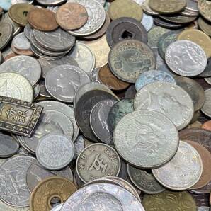 外国銭おまとめ 約4kg 古銭 硬貨 紙幣 天保通宝 メキシコ 中国 世界 アジア ヨーロッパ 他 海外貨幣 外貨の画像9