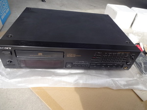 SONY*CDP-997(CD player ) instructions attaching * electrification has confirmed * tray OPEN* reproduction OK