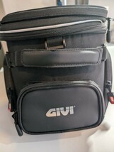 ホンダ　CRF1000L アフリカツイン　　GIVI XS320 BF25 タンクバッグ　ベース　_画像7