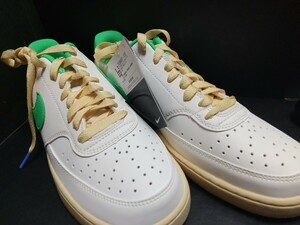 値下げ新品未使用正規品ナイキNIKE COURT VISION LO SAIL/ELECTRIC ALGAE NIKE COURT VISION LOサイズ 27cm US9クロタグ付き