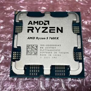 AMD Ryzen 5 7600X