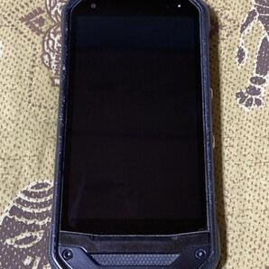 TORQUE G03 KYV41 トルク スマホ本体 32GB au SIMフリー Android アウトドア 防水 中古 P89の画像2