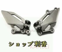 フロント足ペダルカワサキ VERSYS 250/300 NINJA ニンジャ 忍者 EX250R/EX300 Z250 Z300 オートバイアクセサリー_画像2