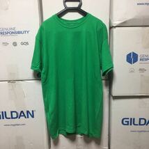 GILDAN アイリッシュグリーン L サイズ 緑色 半袖無地Tシャツ ポケット無し 6.0oz ギルダン_画像1