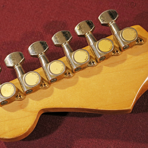 【Fender Japan】STR70（SWH）PRO-FEEL Stratocaster（EX-TREM tremolo／HOTROD-75＋DRAGSTER PU／ローズ指板）80年代 日本製 ジャンクの画像4