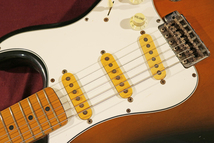 【Fender Japan】ST-57（T）'57 Stratocaster Tabacco Sunburst（メイプル1pcネック）フジゲン 日本製 外観ジャンク_画像3