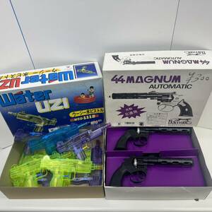 24875●ウージー 水ピストル 水鉄砲 9点 / PANTHER パンサー 44MAGNUM AUTOMATIC マグナム 10点 まとめ 駄玩具 おもちゃ 昭和レトロ 現状品