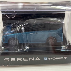◇日産ニッサン セレナ e-POWER ミニカー プルバックカー の画像1