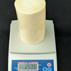 重量約2.595kg 象牙風 彫刻素材 天然素材 根付材 白材芯料 （X-21）の画像5