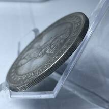 WX1392流浪幣 美人 天眼 鷹紋 外国硬貨 貿易銀 海外古銭 コレクションコイン 貨幣 重さ約20g_画像3