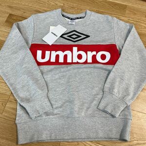 umbro 長袖トレーナー　150