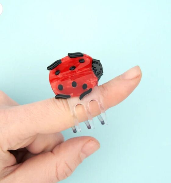 【LADYBUG】Coucou Suzetteククシュゼットミニヘアクリップ新品 てんとう虫 新作