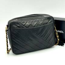 CHANEL シャネル Vステッチ ラムスキン フリンジ付きチェーンショルダーバッグ ココマーク 黒 ブラック_画像2