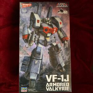 ハセガワ 超時空要塞マクロス VF-1J アーマード バルキリー （バトロイド） 1/72スケール 新品未開封