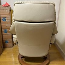 1円　定価43万 状態良好・綺麗　北欧家具　ノルウェー製　EKORNES　エコーネス　リクライニングチェア　ベージュ系　本革　ストレスチェア_画像7