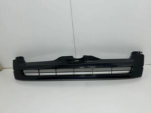 Toyota 200 HiAce GenuineフロントBumperGrille 53100-26350