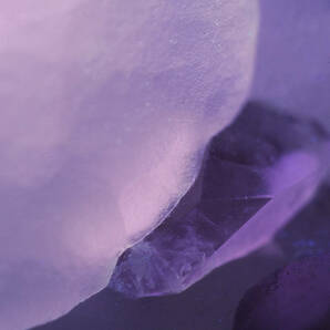 【春のコレクション2】【コレクター放出品】インド マハダリ地域 紫水晶/蛍石/アメジスト/フローライト“Spring Night” 鉱物 標本 原石の画像8