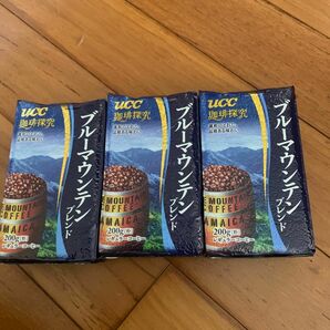 UCC 珈琲探究 ブルーマウンテン(粉)真空200g３点